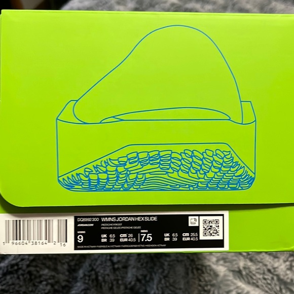 Nike Jordon Hex Slide - Picture 1 of 4